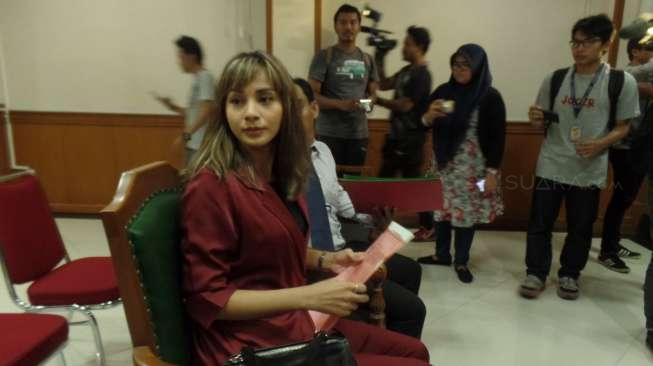 Kirana Larasati Batal Jadi Janda, Jika... Kirana Larasati Batal Jadi Janda, Jika...