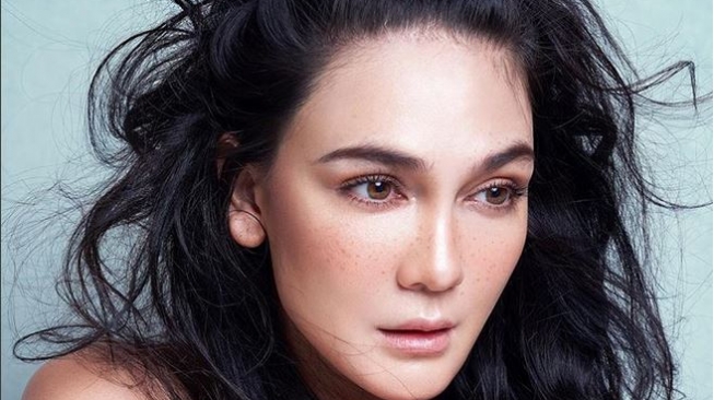 Jadi Suzzanna, Luna Maya Serem Banget