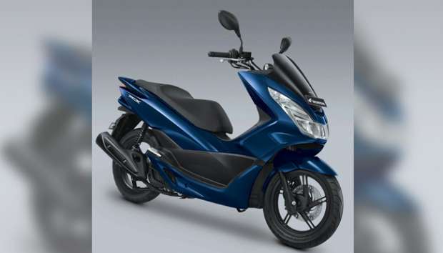 Skutik Honda PCX Luncurkan Warna Baru Poseidon Blue