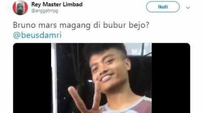 Debat Warganet, Penjual Bubur Ini Mirip Bruno Mars atau Didi Kempot ?