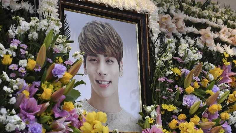 Surat Wasiat Jonghyun SHINee Sebelum Meninggal Dunia