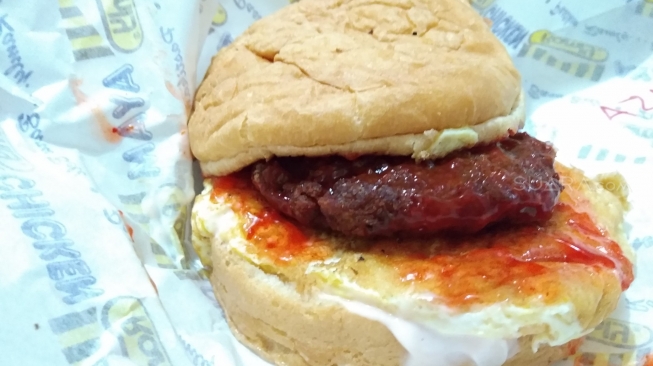 Ada di Batam, Seperti Ini Rasa Burger Daging Rusa