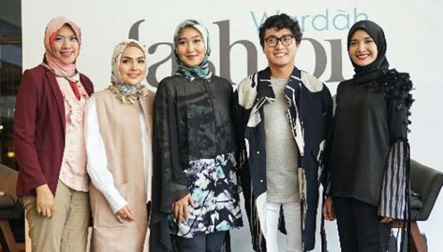 Dian Pelangi Terpaksa Mengalah pada Barli Asmara Dian Pelangi Terpaksa Mengalah pada Barli Asmara