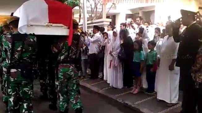 Meninggal di Usia 92, Ayah Paramitha Rusady Sakit Apa? Meninggal di Usia 92, Ayah Paramitha Rusady Sakit Apa?