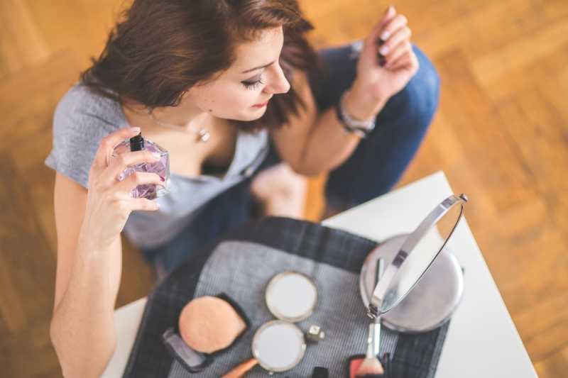 6 Wewangian dengan Aroma Romantis buat Hari Valentine 6 Wewangian dengan Aroma Romantis buat Hari Valentine