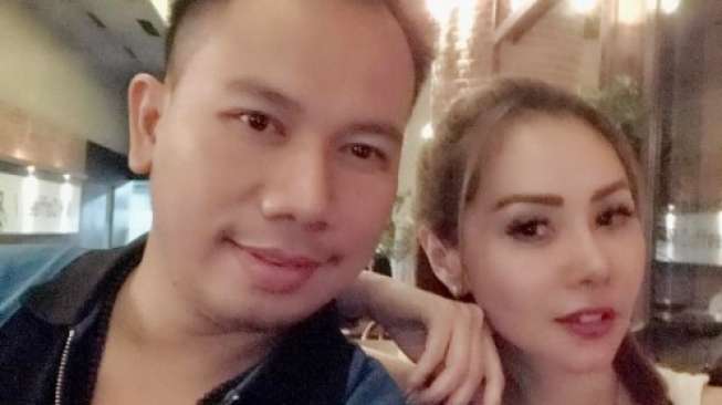 Heboh Pengakuan Istri Siri , Kemana Vicky Prasetyo?