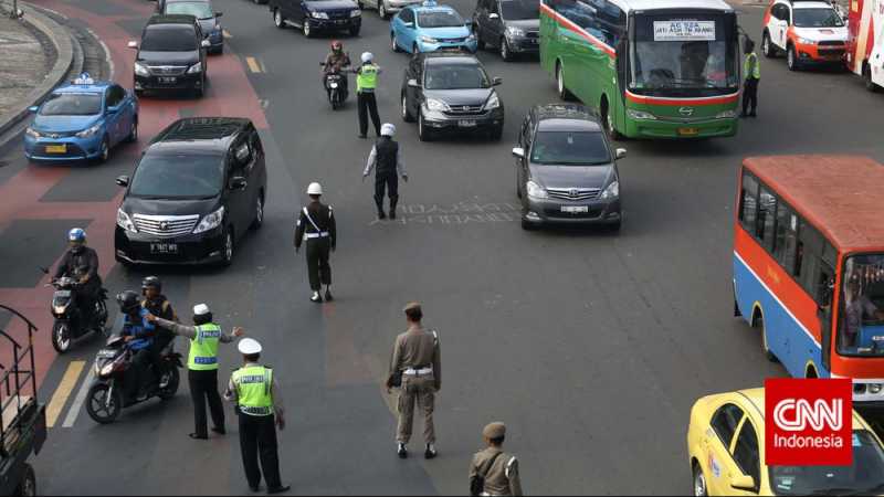 Sudirman-Kuningan Terlarang Motor, Polisi Minta Masukan Warga Sudirman-Kuningan Terlarang Motor, Polisi Minta Masukan Warga