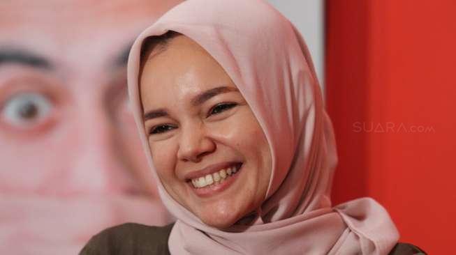 Air Wudhu, Rahasia Kecantikan Dewi Sandra Air Wudhu, Rahasia Kecantikan Dewi Sandra