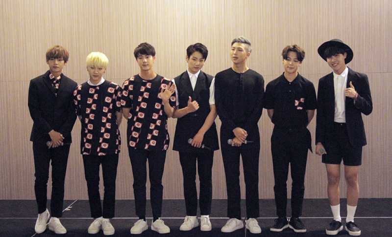 Ketika The Chainsmokers dan Charlie Puth Menanggapi BTS Ketika The Chainsmokers dan Charlie Puth Menanggapi BTS