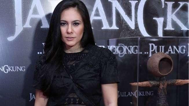 Penakut, Wulan Guritno Sampai Tak Berani Mandi Sendiri