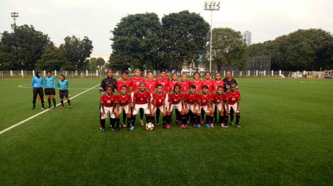 Kalahkan Para Legenda, Timnas Wanita Indonesia Dapat Banyak Pengalaman