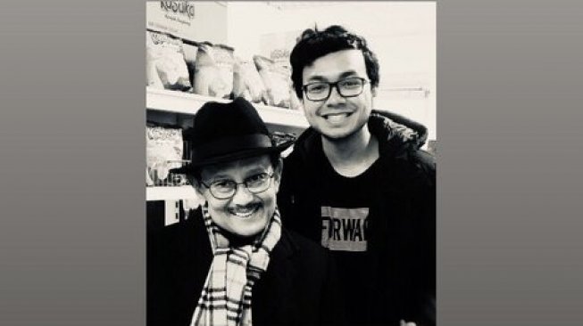 Cerita Mahasiswa di Jerman Disapa Habibie Saya Habibie, Dipanggil Eyang Cerita Mahasiswa di Jerman Disapa Habibie Saya Habibie, Dipanggil Eyang