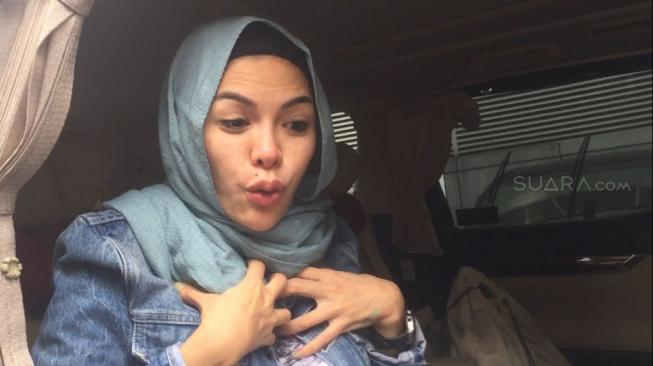 Jadi TSK, Nikita Mirzani Laporkan Balik Sajad Ukra Besok Jadi TSK, Nikita Mirzani Laporkan Balik Sajad Ukra Besok