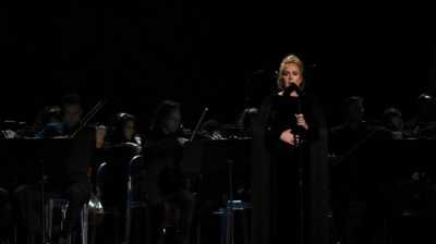 Adele Umumkan Telah Bercerai dari Suaminya