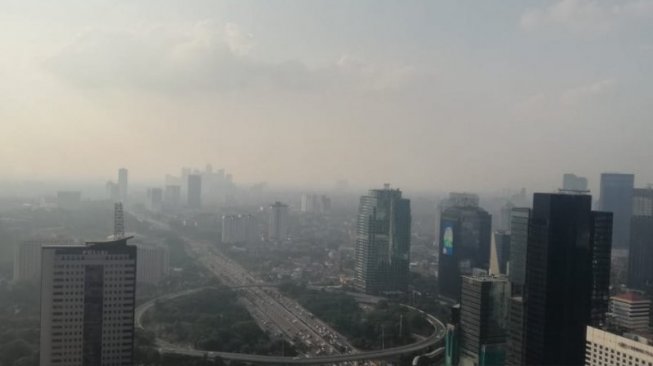 Jelang Sidang Gugatan Polusi, Kualitas Udara Jakarta Pagi Ini Tak Sehat