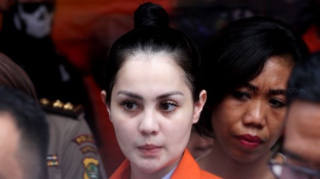 Jenifer Dunn Sudah Pesan Sabu 10 Kali? Jenifer Dunn Sudah Pesan Sabu 10 Kali?