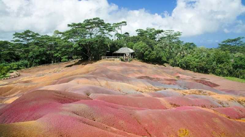Dua Destinasi Memadu Kasih Terbaik di Dunia Dua Destinasi Memadu Kasih Terbaik di Dunia