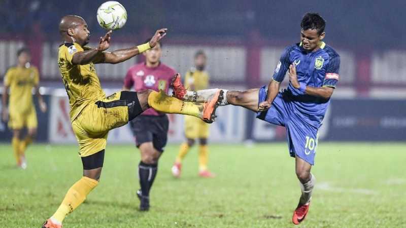 Setengah Lusin Gol Tercipta, Bhayangkara Tekuk Semen Padang Setengah Lusin Gol Tercipta, Bhayangkara Tekuk Semen Padang