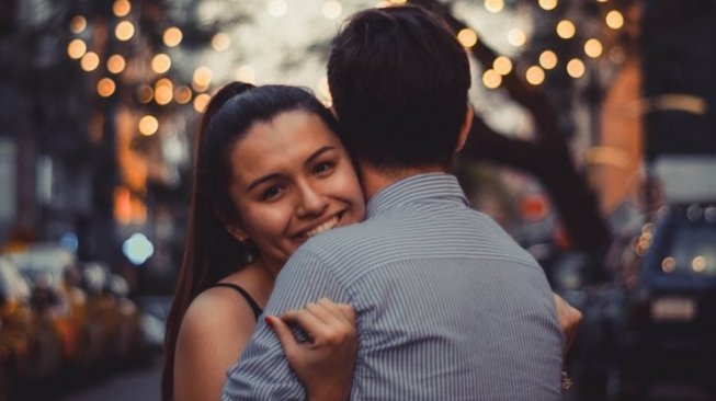 Jauh dari Egois, 4 Zodiak Ini Selalu Mementingkan Pasangan Jauh dari Egois, 4 Zodiak Ini Selalu Mementingkan Pasangan
