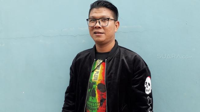 Babang Tamvan Andika Kangen Band Habiskan Rp 20 Juta untuk Perawatan Wajah Babang Tamvan Andika Kangen Band Habiskan Rp 20 Juta untuk Perawatan Wajah