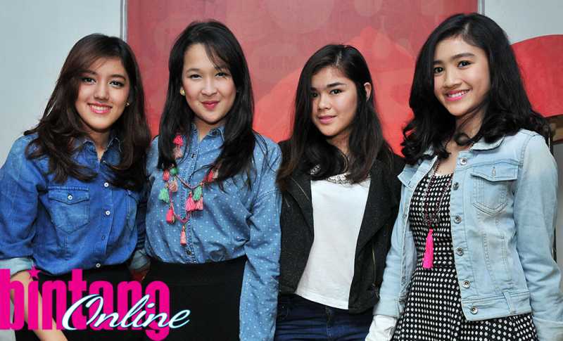 Girlband Blink Bubar, Para Personelnya Bersedih Girlband Blink Bubar, Para Personelnya Bersedih