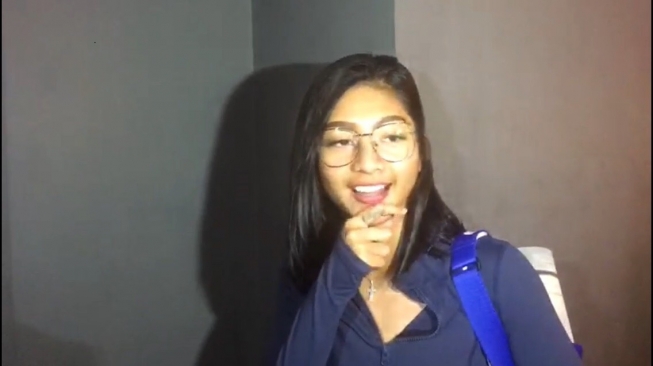 Kata Liza Elly Soal Perceraiannya dengan Nicky Tirta Kata Liza Elly Soal Perceraiannya dengan Nicky Tirta