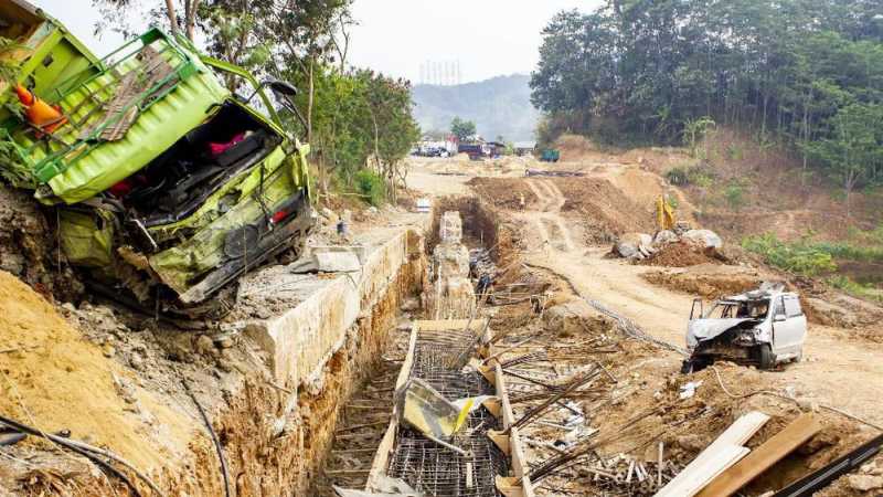 Buntut Kecelakaan di Tol, Menhub Minta Operator Tambah Rambu