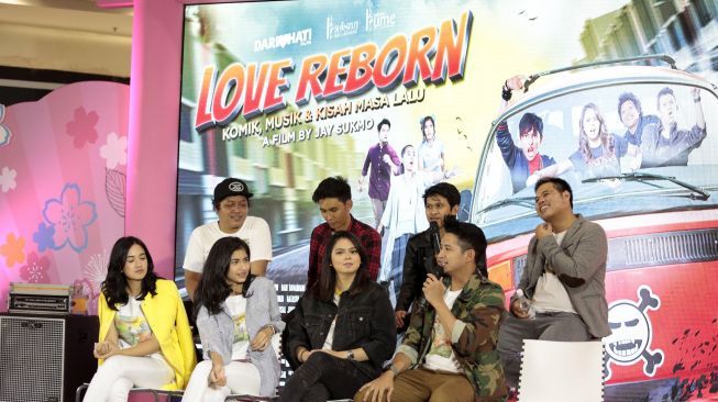 Love Reborn, Film Drama Komedi Anak Band vs Komikus - Uzone