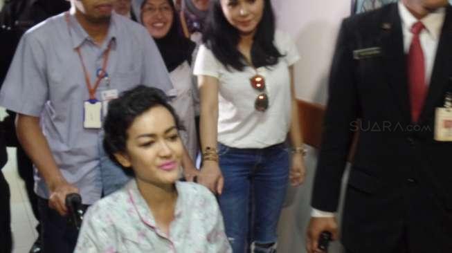 Jupe Akhirnya Temukan Pendonor Darah Jupe Akhirnya Temukan Pendonor Darah