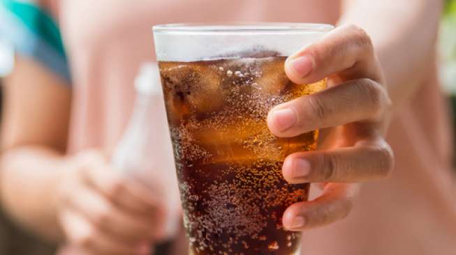 Hati-hati, Minuman Soda Bisa Bikin Gemuk! Hati-hati, Minuman Soda Bisa Bikin Gemuk!