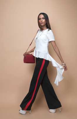 Trendi dengan Wide Leg Pants