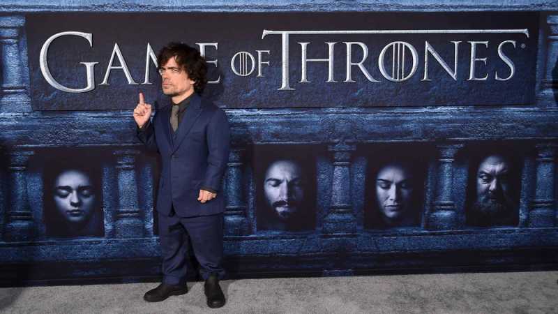 Peter Dinklage Kenang Hari Terakhir Syuting Game of Thrones Peter Dinklage Kenang Hari Terakhir Syuting Game of Thrones