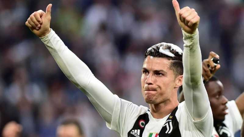 Ronaldo Masuk Kategori Penendang Bebas Terburuk Ronaldo Masuk Kategori Penendang Bebas Terburuk