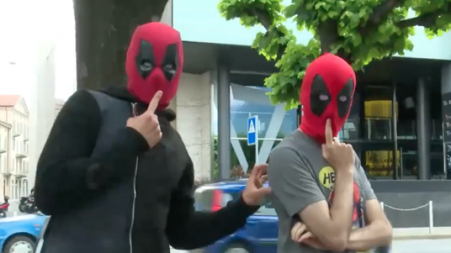 Dikira Teroris, Fans Deadpool Ini Diringkus Polisi Dikira Teroris, Fans Deadpool Ini Diringkus Polisi