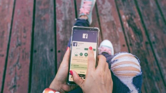 Kondisi Depresi Bisa Diprediksi dari Unggahan di Facebook Kondisi Depresi Bisa Diprediksi dari Unggahan di Facebook