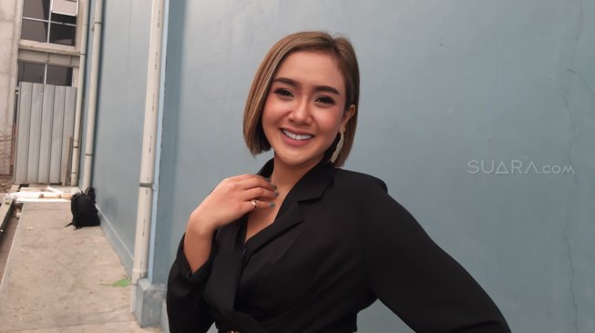 Cita Citata dan Siska JKT48 Meriahkan Konser Didi Kempot Cita Citata dan Siska JKT48 Meriahkan Konser Didi Kempot