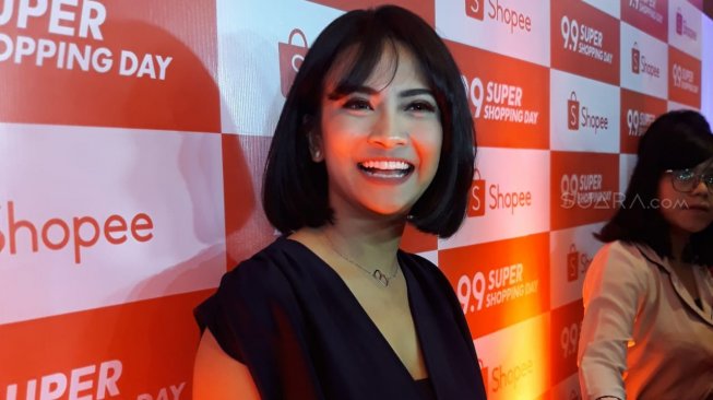 Heboh Foto Seksi Berbikini, Vanessa Angel: Pikiran Kalian Aja yang Kotor! Heboh Foto Seksi Berbikini, Vanessa Angel: Pikiran Kalian Aja yang Kotor!