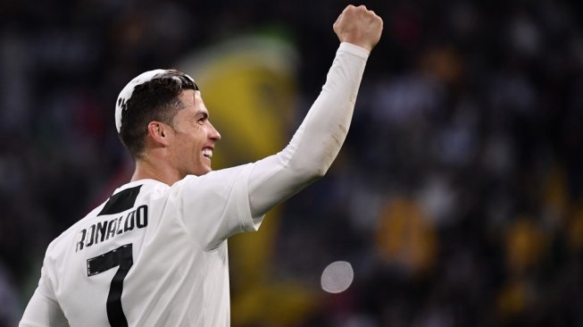 Cristiano Ronaldo: Saya 1000 Persen Bertahan di Juventus! Cristiano Ronaldo: Saya 1000 Persen Bertahan di Juventus!