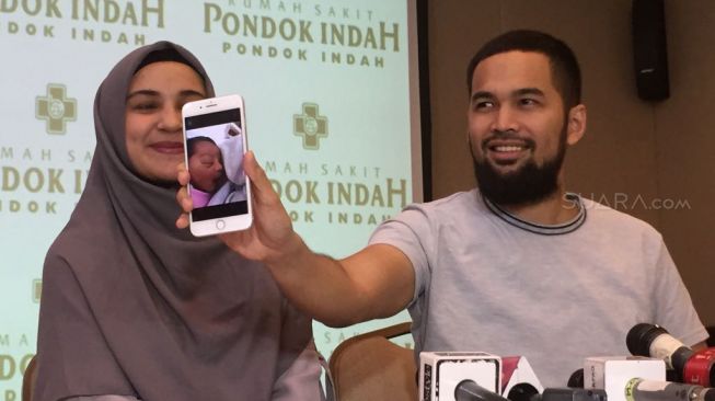 Shireen Sungkar Muntah Darah, Teuku Wisnu Stop Tambah Momongan?