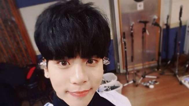 Rekaman CCTV Ungkap Detik-detik Jonghyun Sebelum Bunuh Diri Rekaman CCTV Ungkap Detik-detik Jonghyun Sebelum Bunuh Diri