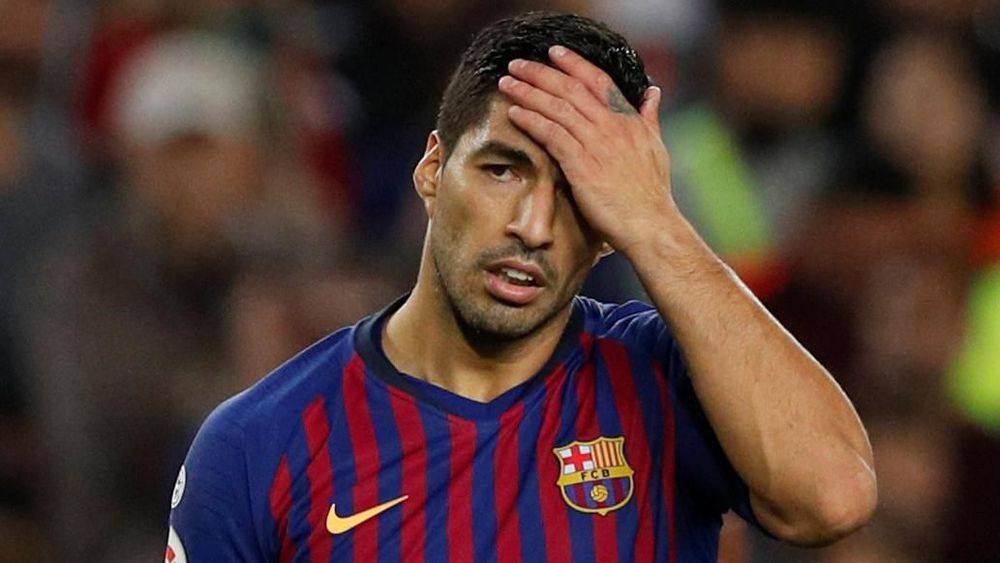 Suarez dan Pique Cekcok Saat Barcelona Kalah