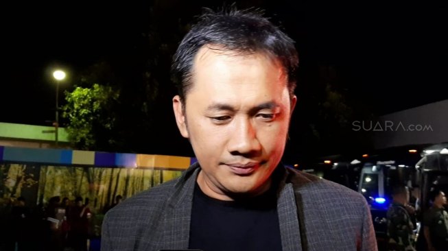 Pernah Sarapan Bareng, Sikap BJ Habibie Ini yang Buat Hanung Bramantyo Haru Pernah Sarapan Bareng, Sikap BJ Habibie Ini yang Buat Hanung Bramantyo Haru