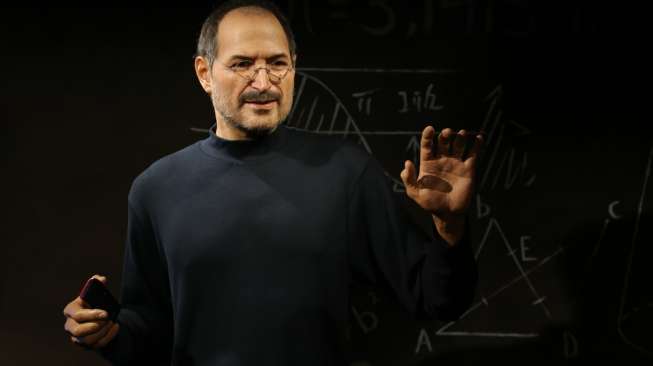 Wow! Surat Lamaran Steve Jobs Terjual Rp2,3 Miliar