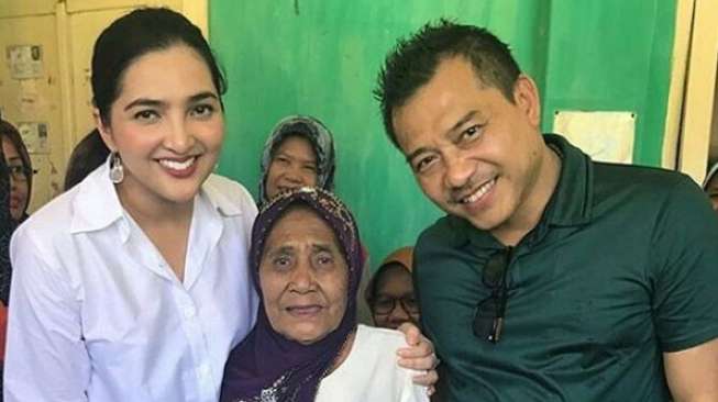 Viral Karena Makan Rumput, Anang-Ashanty Kunjungi Nenek Rokaya