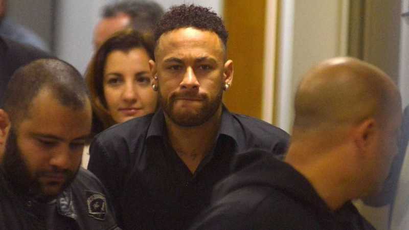 3 Syarat Berat Barcelona untuk Neymar 3 Syarat Berat Barcelona untuk Neymar