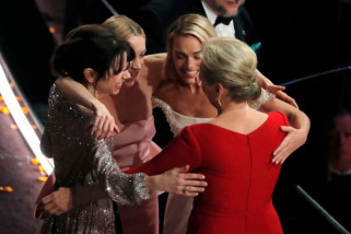 Margot Robbie Bakal Bintangi "Barbie" Margot Robbie Bakal Bintangi "Barbie"