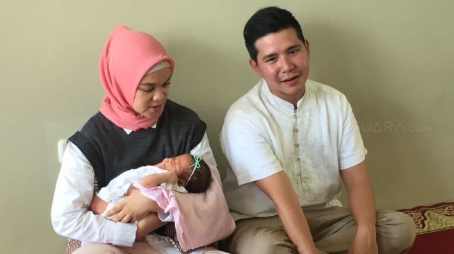 Cerita Istri Haykal Kamil Bagi-bagi ASI Gratis Cerita Istri Haykal Kamil Bagi-bagi ASI Gratis