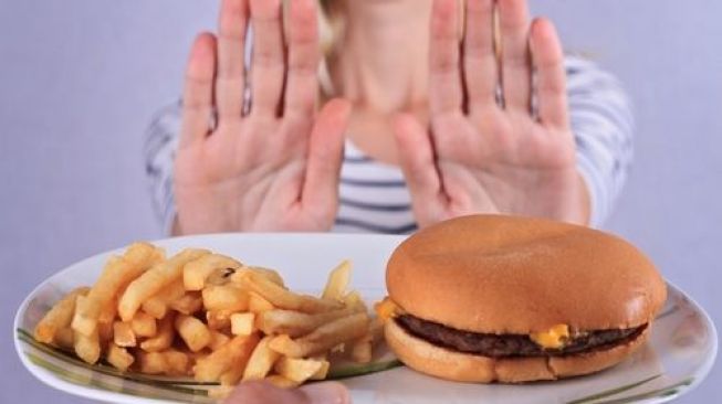 Setop Makan Junk Food, Perempuan Ini Alami Perubahan Menakjubkan Setop Makan Junk Food, Perempuan Ini Alami Perubahan Menakjubkan