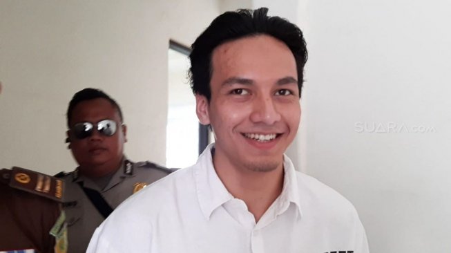 Saksi Tak Hadir, Sidang Jefri Nichol Ditunda