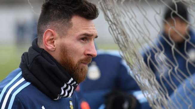 Fans Galau Soal Masa Depan Messi di Camp Nou, Ini Kata Valverde